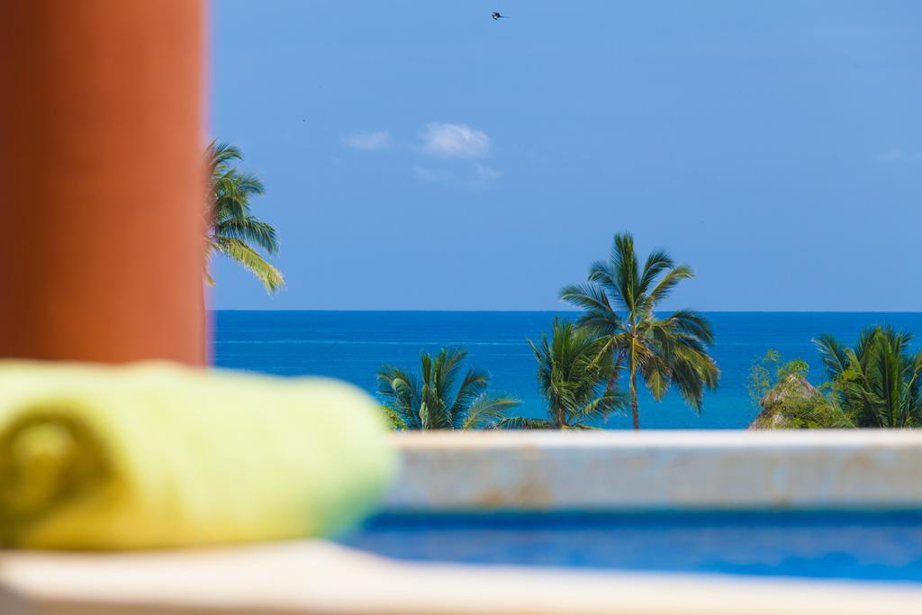 Beach Break Suites ซายูลิตา ภายนอก รูปภาพ