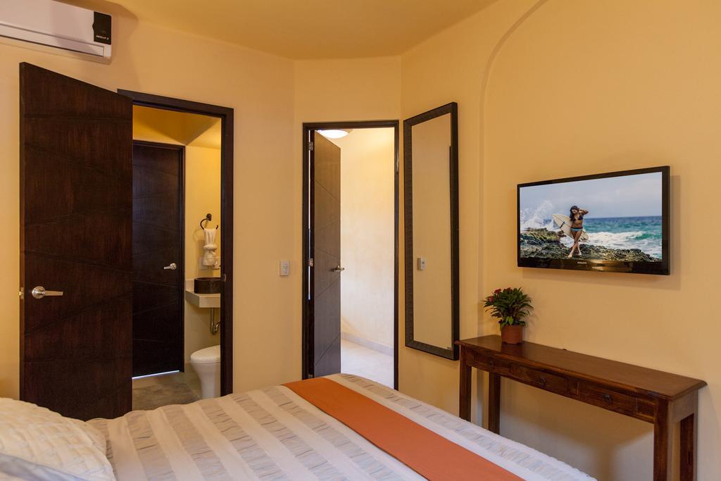 Beach Break Suites ซายูลิตา ภายนอก รูปภาพ
